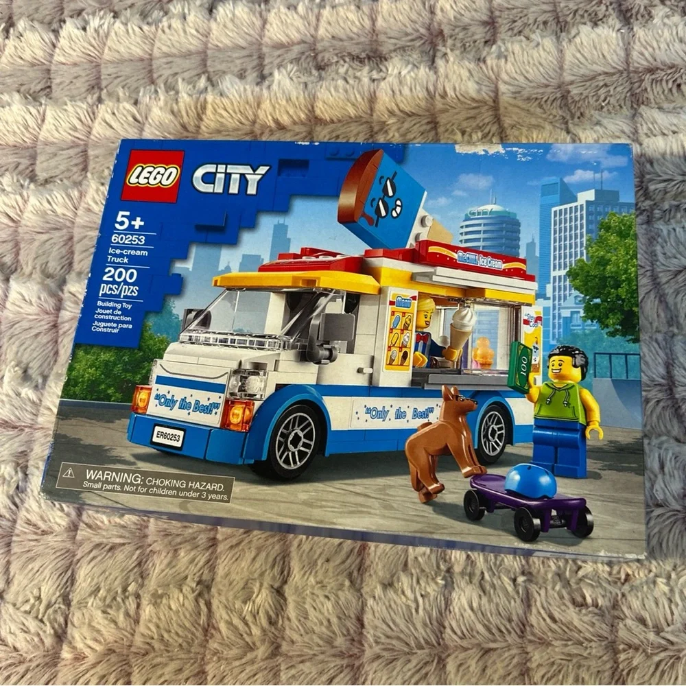 LEGO City Ice Cream Van Building Set - Blue, Yellow, Red